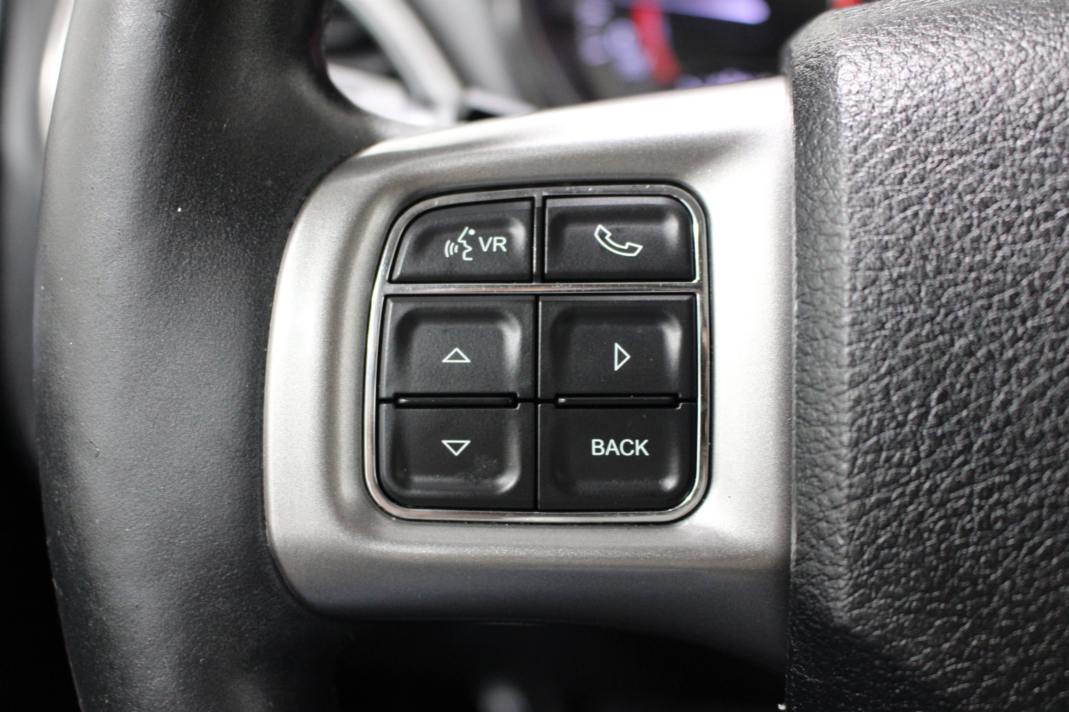 Used 2015 Dodge Journey Crossroad w/ Flexible Seating Group AWD/4WD image 11