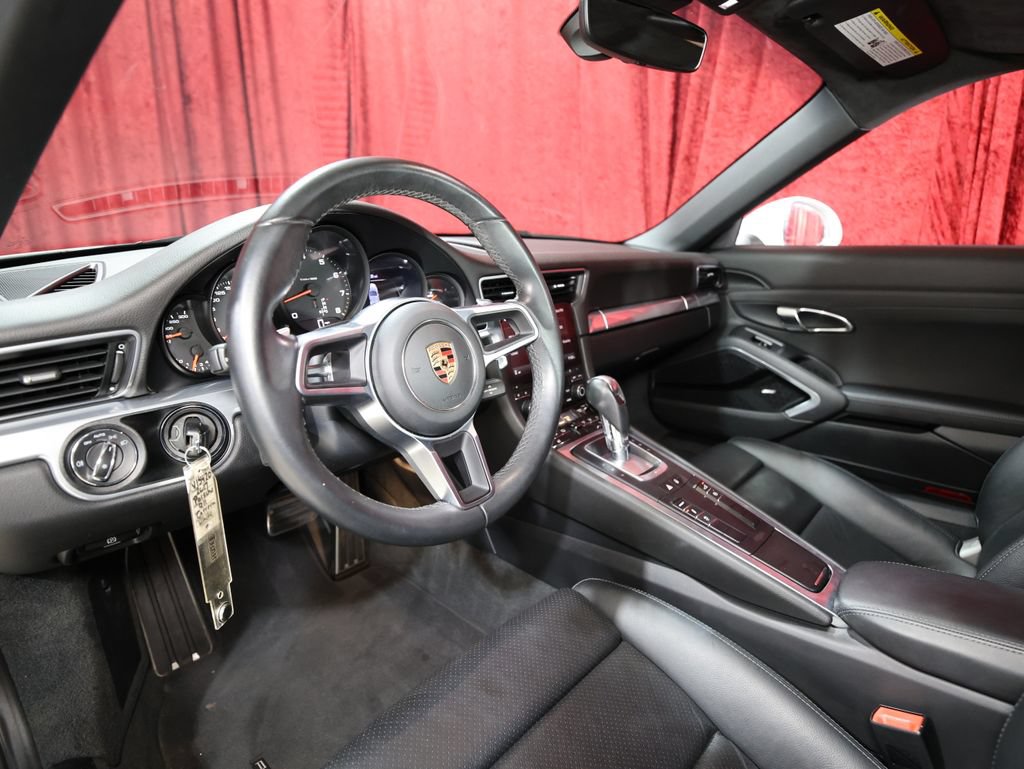 Used 2017 Porsche 911 Carrera RWD image 12
