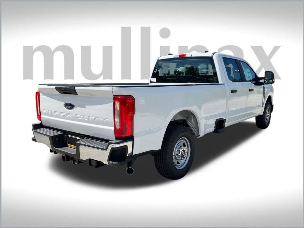 New 2026 Ford F250 XL w/ XL Chrome Package image 3