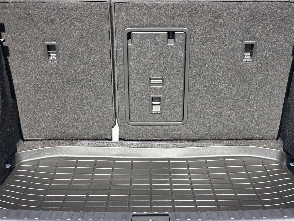 New 2025 Volkswagen Taos S image 21