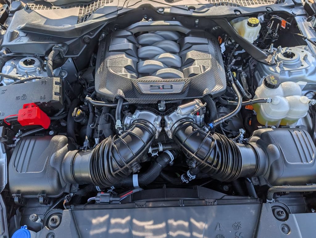 Used 2025 Ford Mustang GT Premium RWD image 21