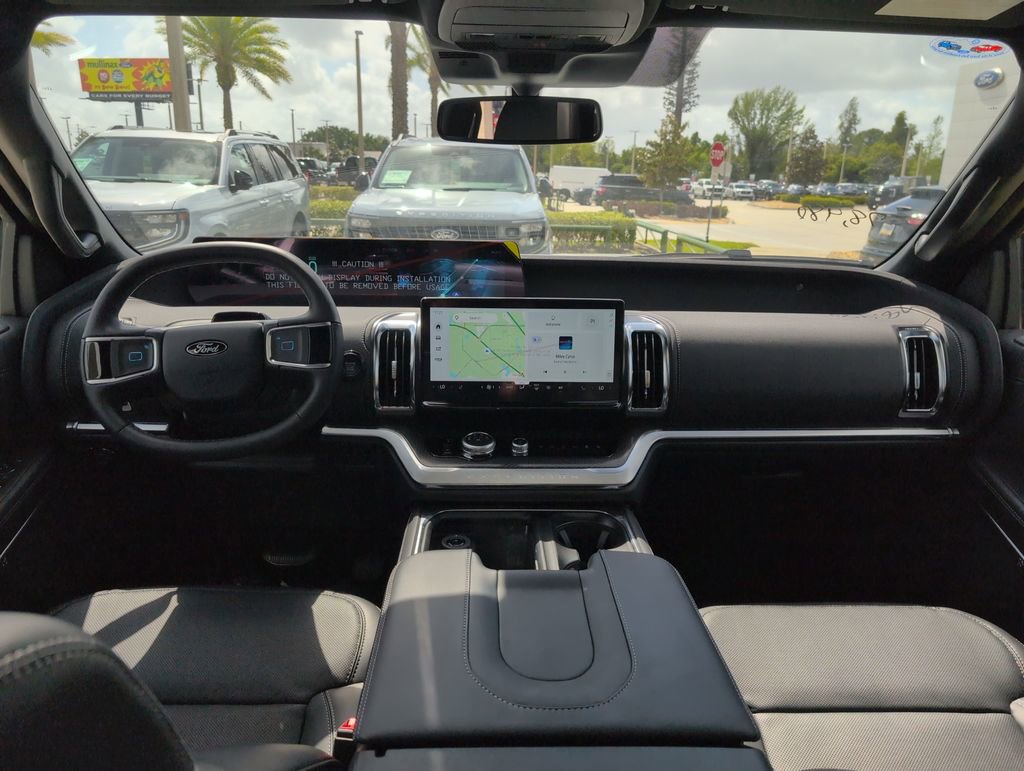 New 2026 Ford Expedition Platinum w/ Stealth Appearance Package image 8