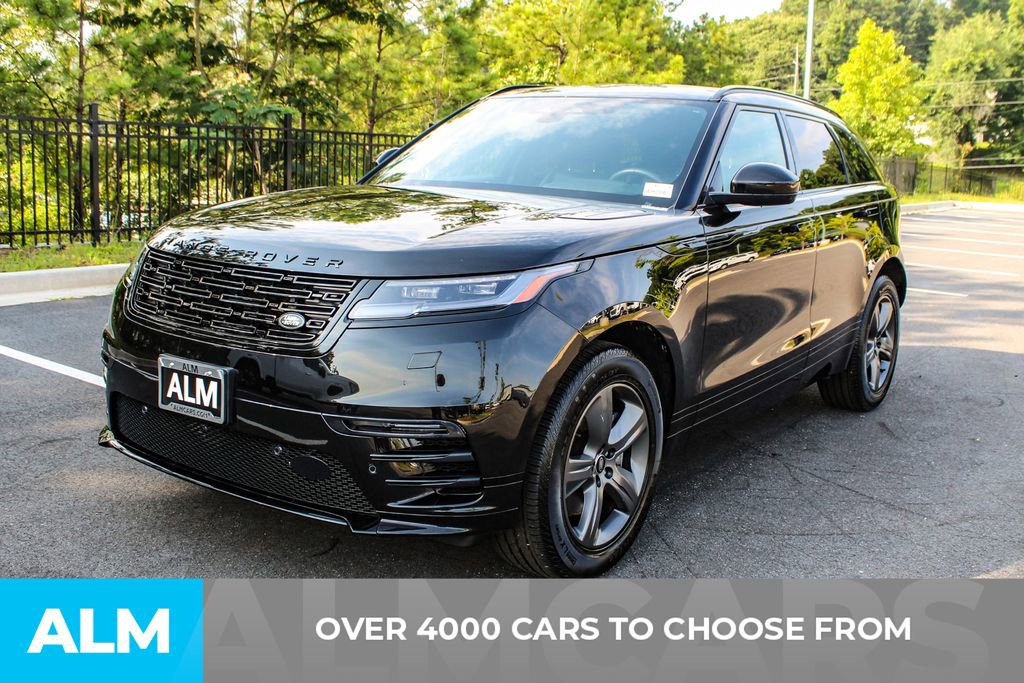 Used 2025 Land Rover Range Rover Velar Dynamic SE image 3