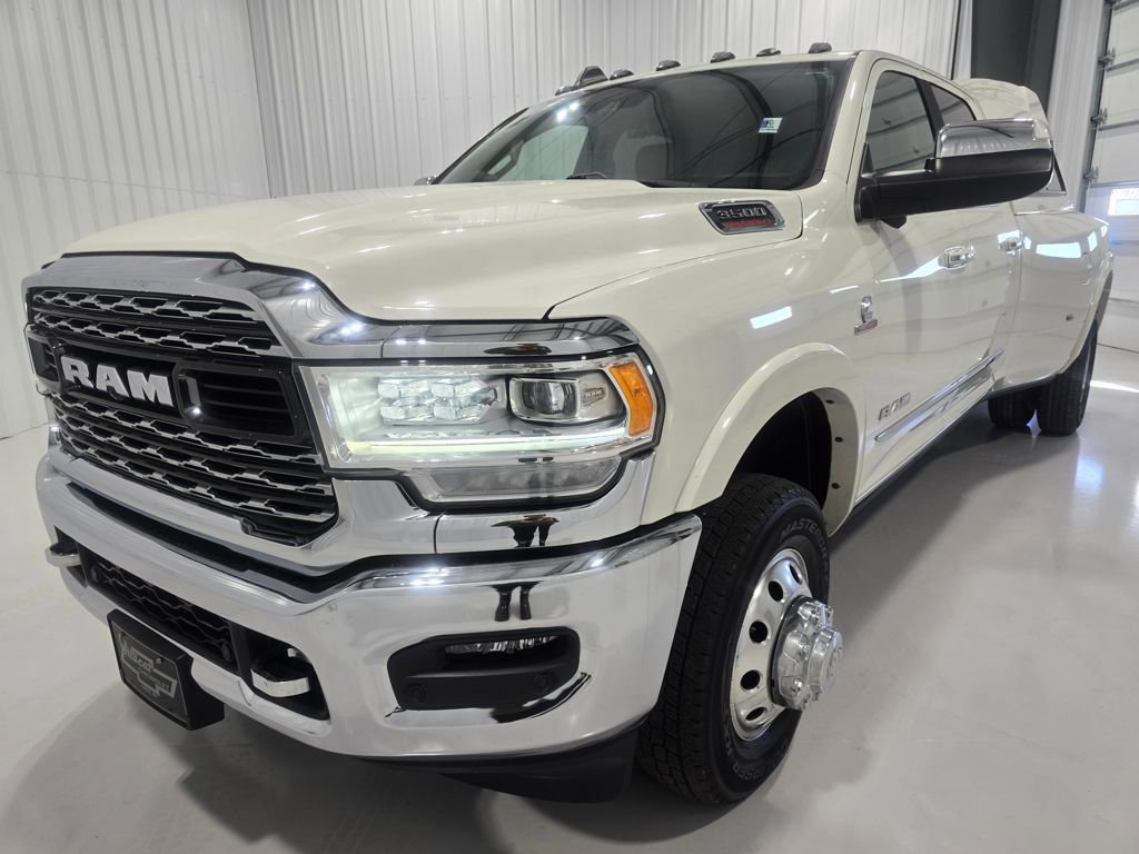 Used 2021 RAM 3500 Limited image 2