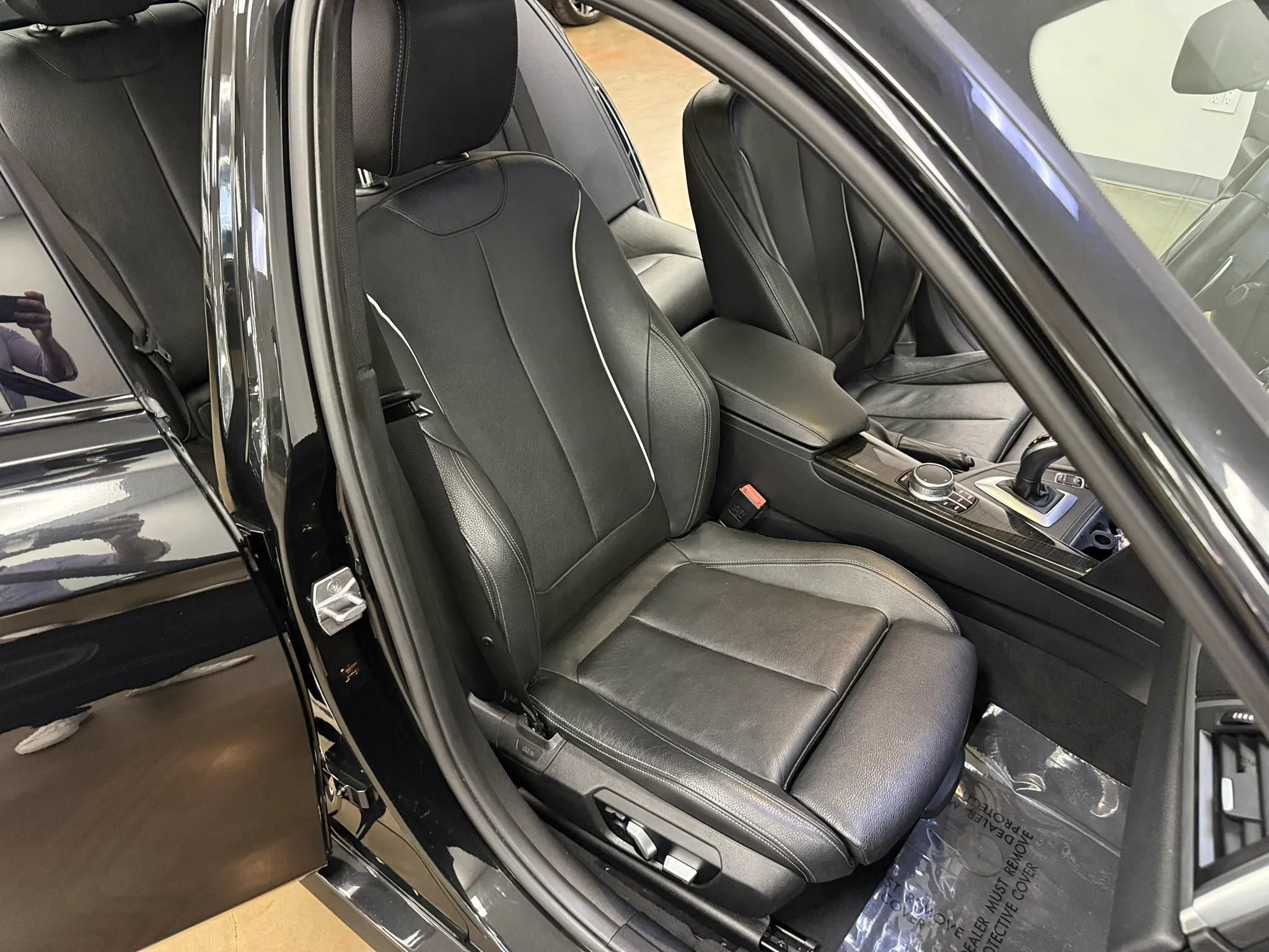 Used 2018 BMW 328d Sedan RWD image 16