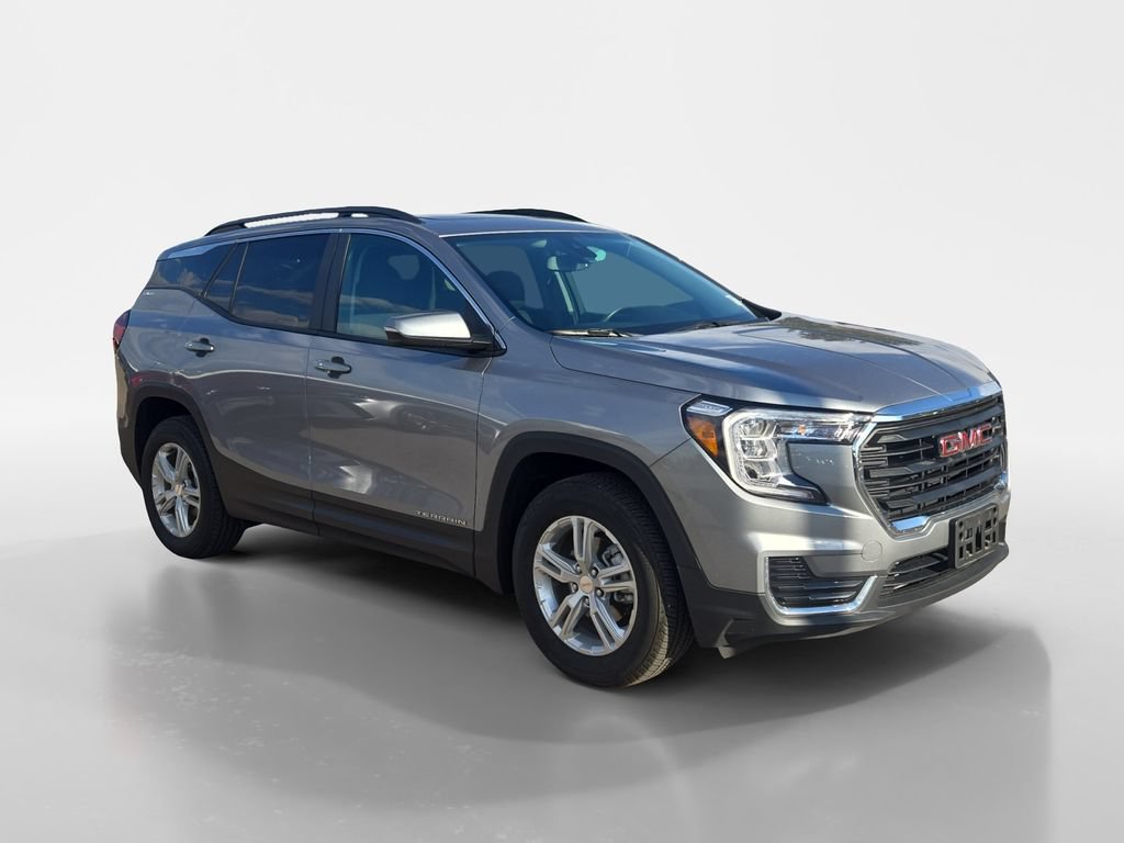 Used 2024 GMC Terrain SLE w/ Driver Convenience Package AWD/4WD image 9