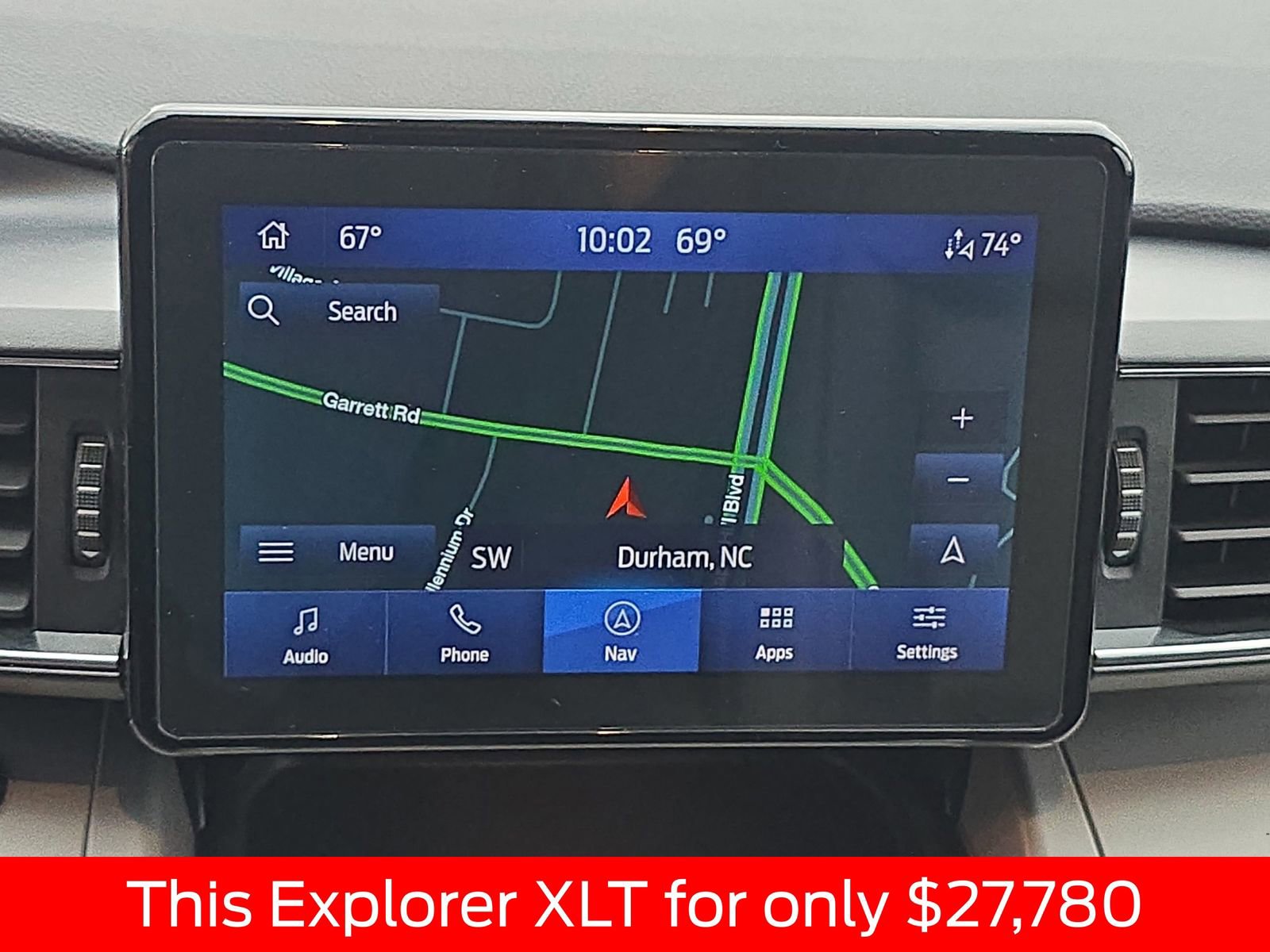 Used 2023 Ford Explorer XLT w/ Equipment Group 202A image 31