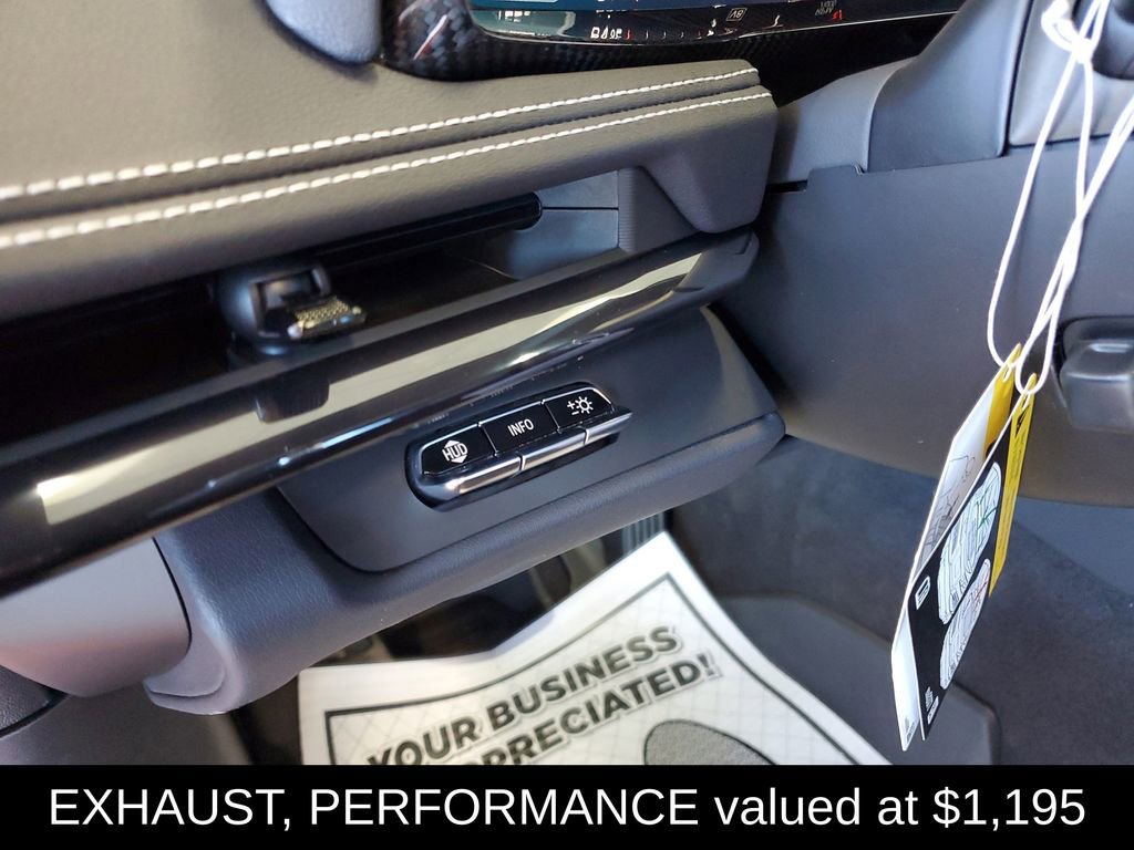 Certified 2023 Chevrolet Corvette Stingray Preferred Conv w/ Stealth Interior Trim Package image 10