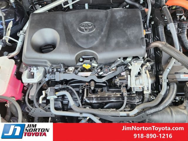 Used 2022 Toyota Venza XLE image 33