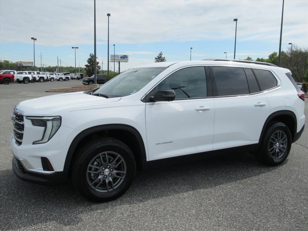 Used 2025 GMC Acadia Elevation FWD image 4
