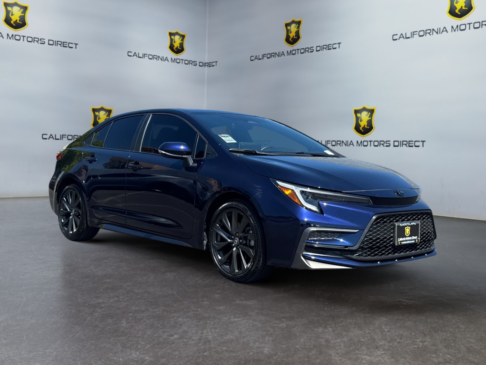 Used 2025 Toyota Corolla XSE FWD image 7