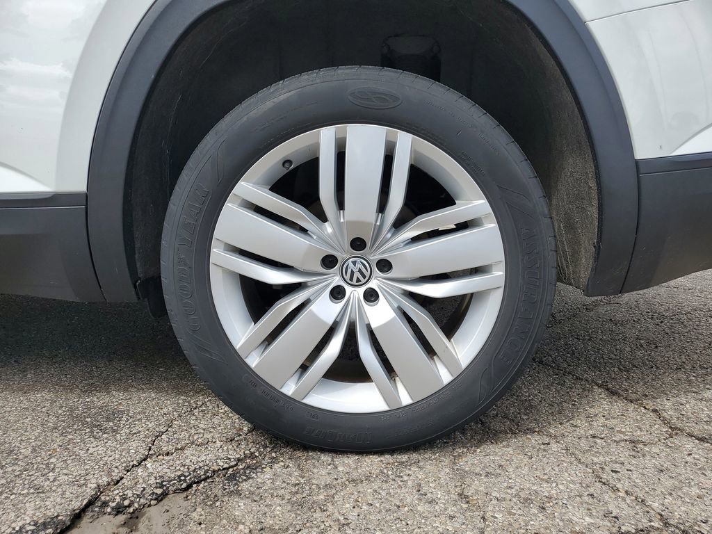 Used 2019 Volkswagen Atlas SE w/ Panoramic Sunroof Package AWD/4WD image 10