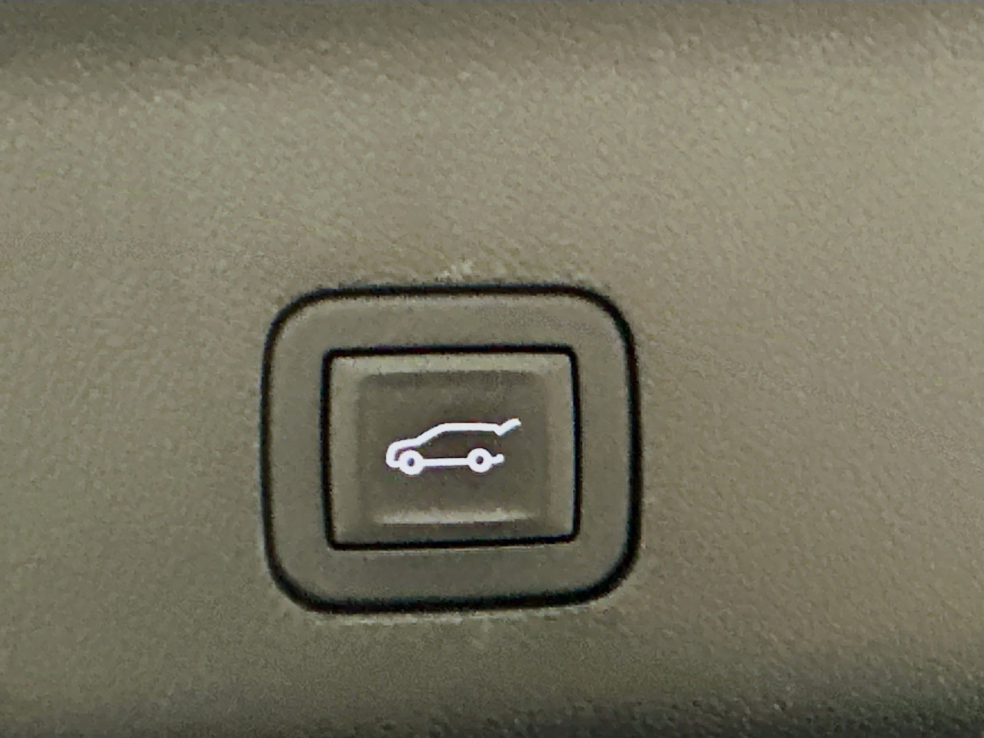 Used 2025 Chevrolet Tahoe Premier image 31