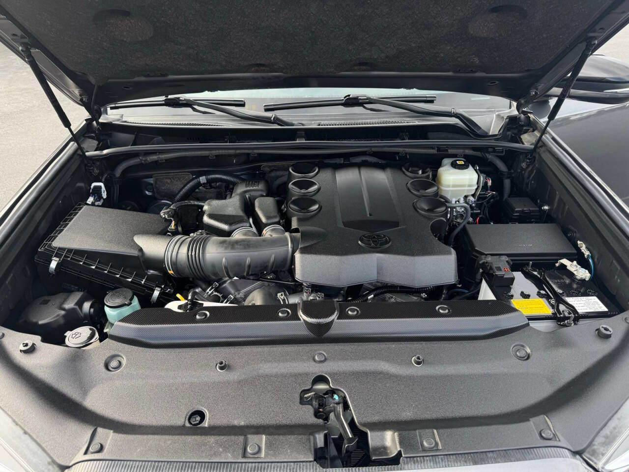 Used 2021 Toyota 4Runner Nightshade image 38