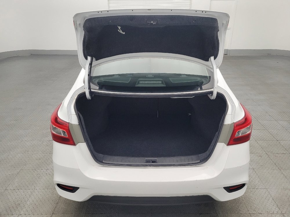 Used 2018 Nissan Sentra S image 29