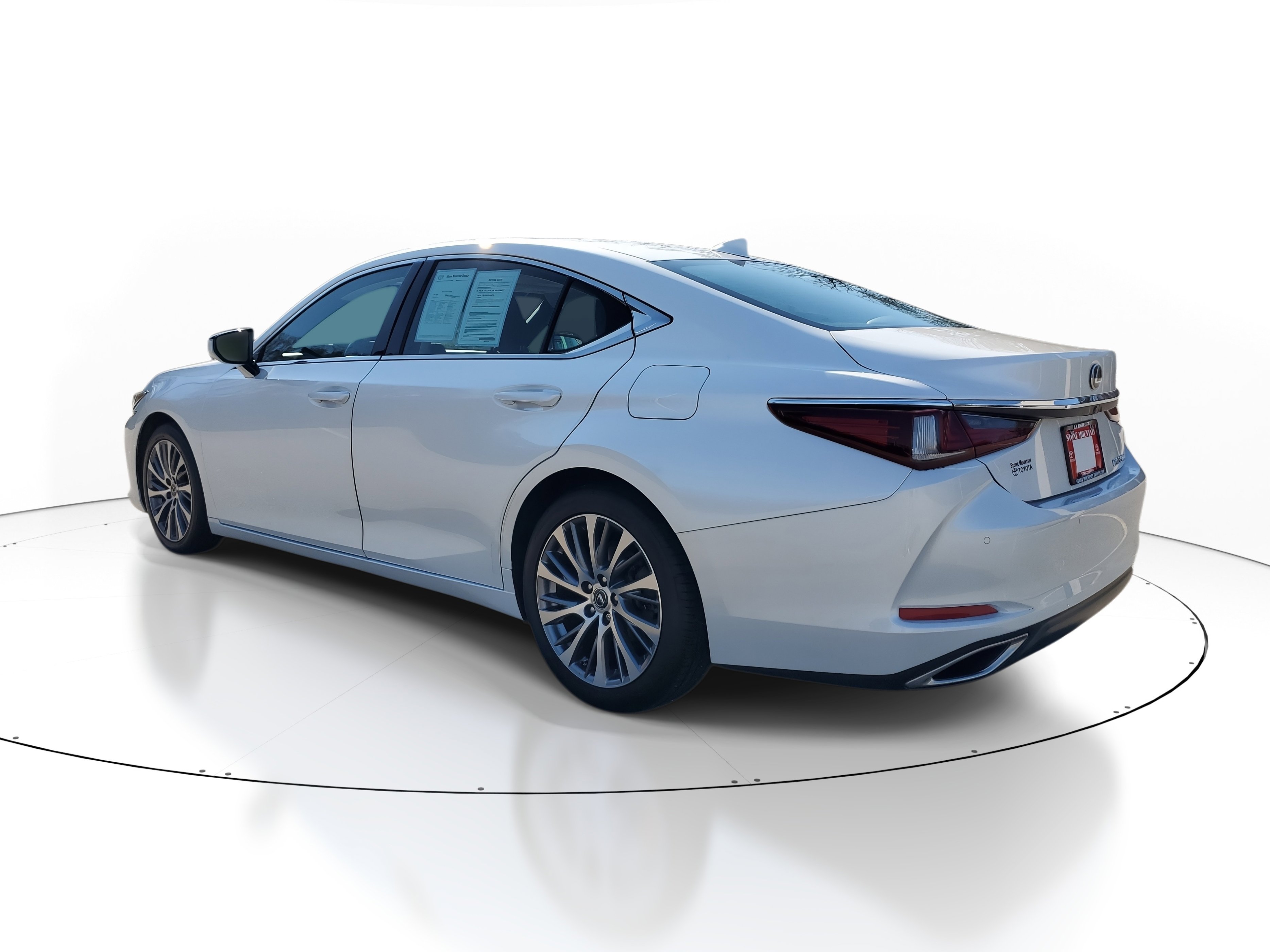 Used 2020 Lexus ES 350 w/ Premium Package image 4