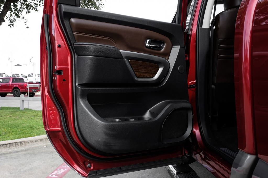Used 2019 Nissan Titan Platinum Reserve w/ Platinum Utility Package AWD/4WD image 53