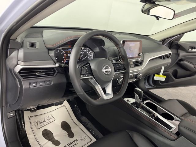 New 2025 Nissan Altima 2.5 SR image 19