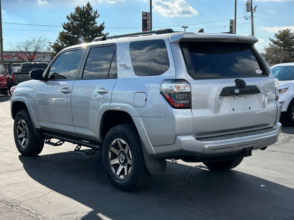 Used 2019 Toyota 4Runner TRD Off-Road image 6