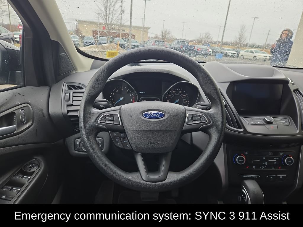 Used 2019 Ford Escape SE image 16