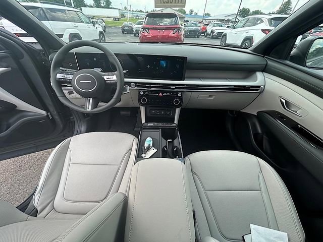 New 2025 Hyundai Tucson Limited image 21