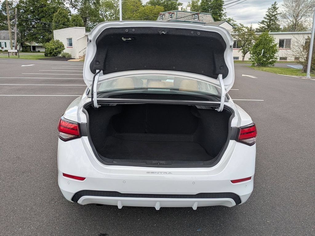 Used 2023 Nissan Sentra SV w/ SV Premium Package FWD image 22
