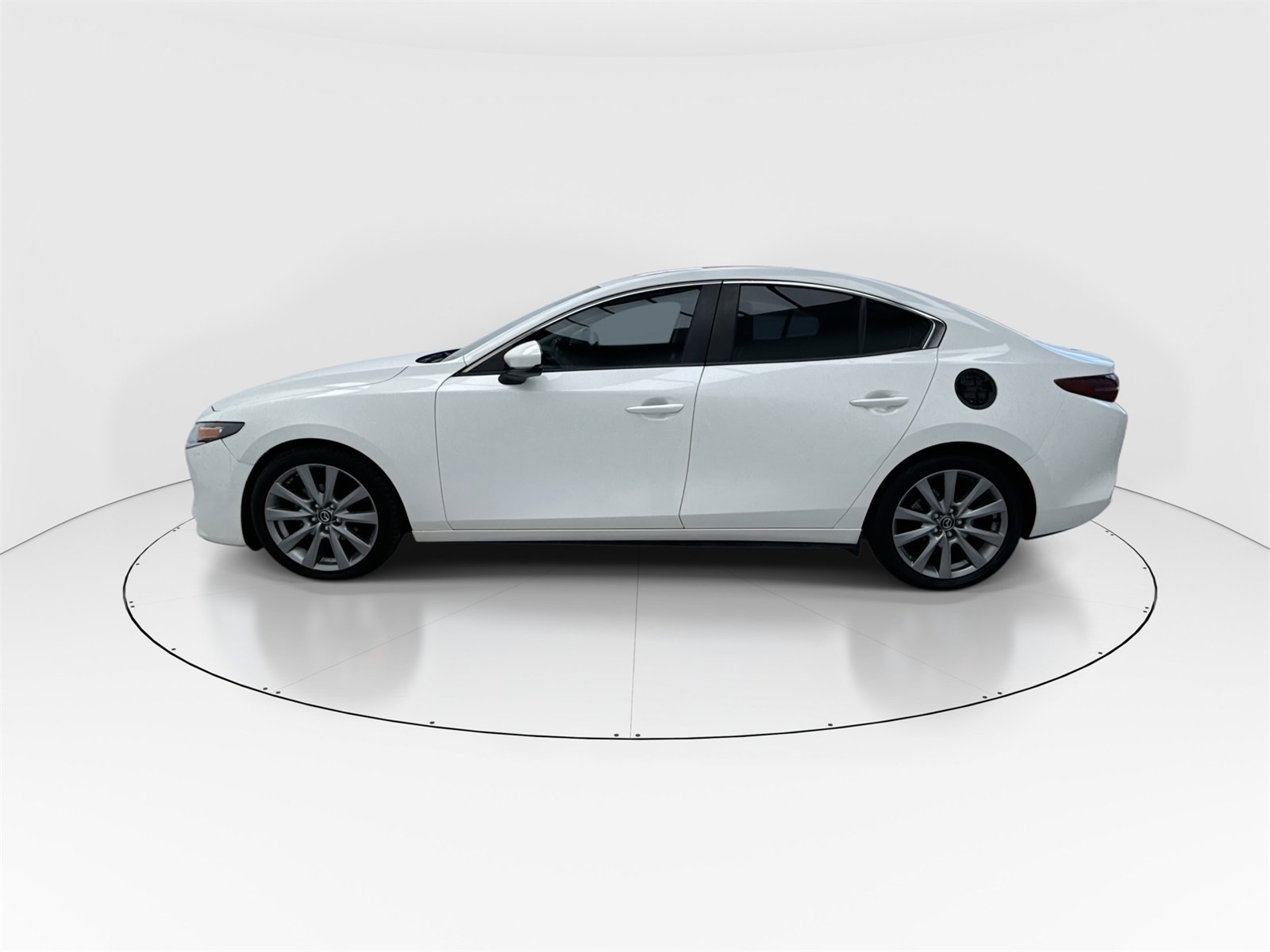 Used 2020 MAZDA MAZDA3 Sedan w/ Select Package image 9