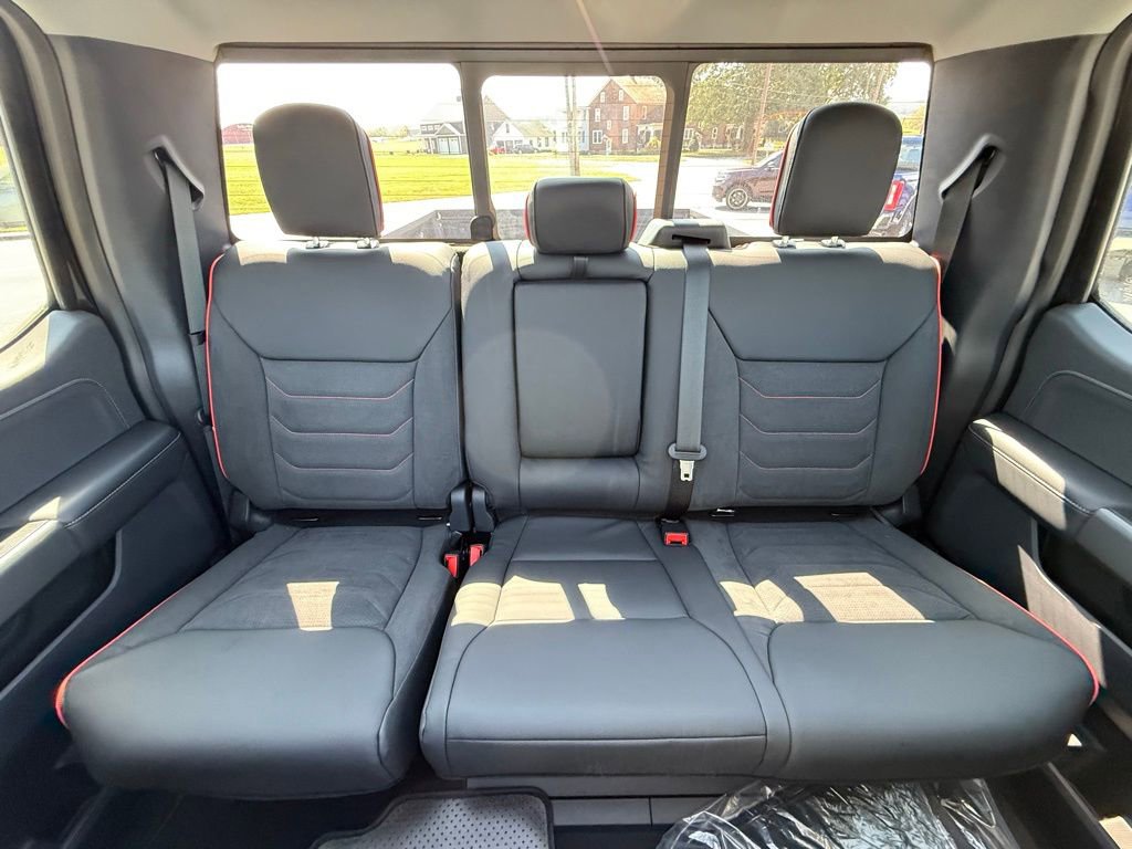 New 2025 Ford F250 Lariat w/ Lariat Ultimate Package image 40