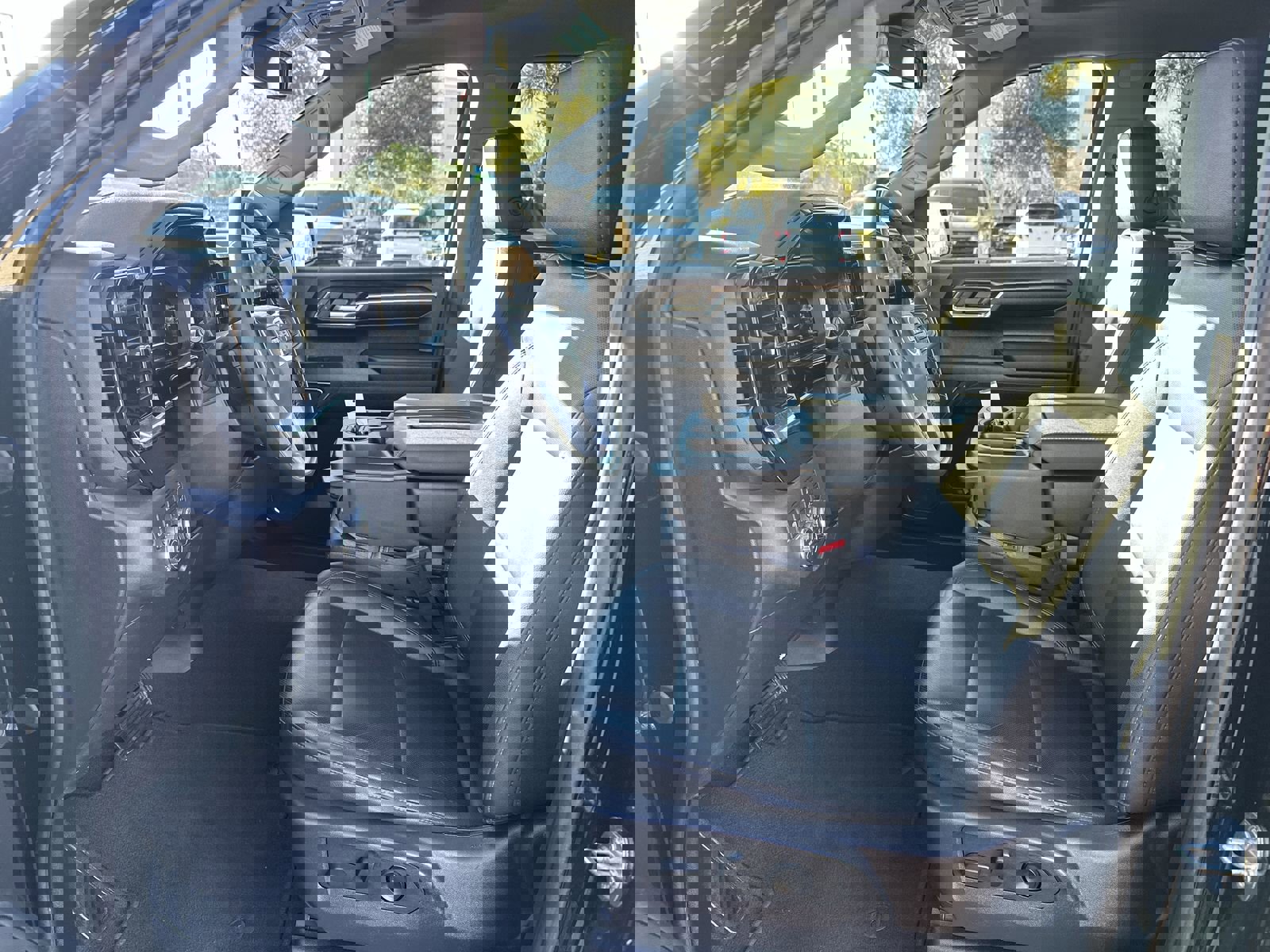 Certified 2024 GMC Sierra 1500 SLT image 16