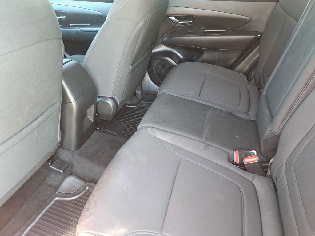 Used 2023 Hyundai Tucson SE image 21
