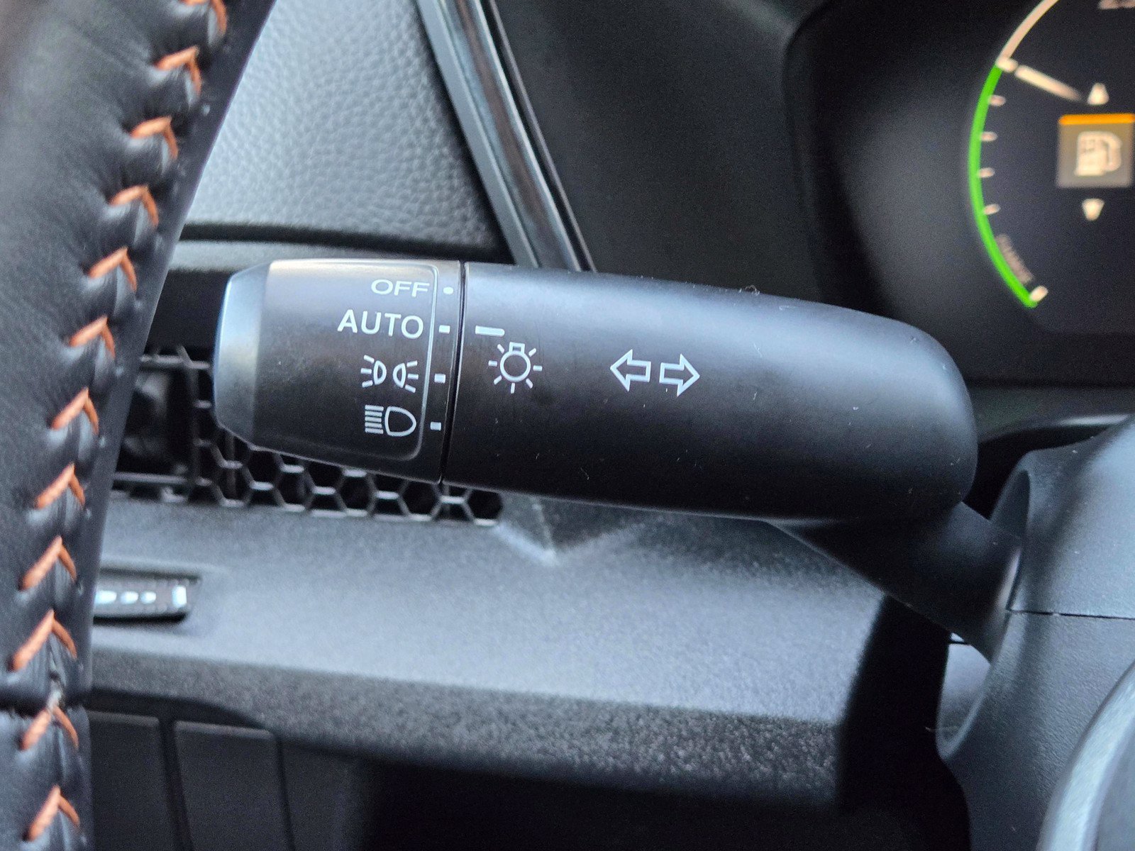 Certified 2025 Honda CR-V Sport-L image 24