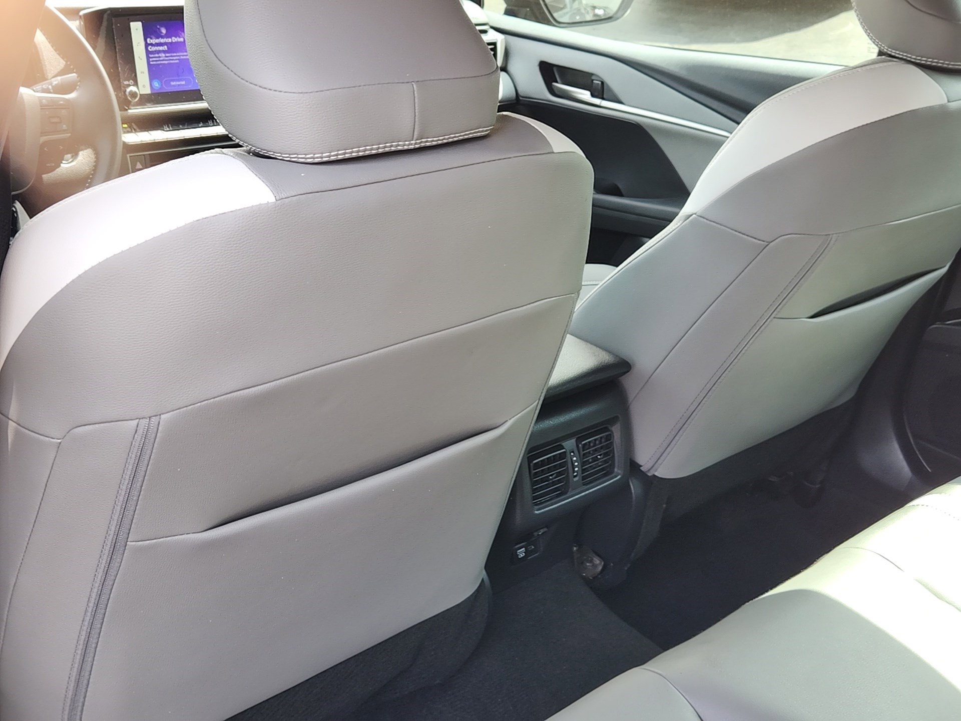 Certified 2025 Toyota Camry SE w/ Convenience Package image 21