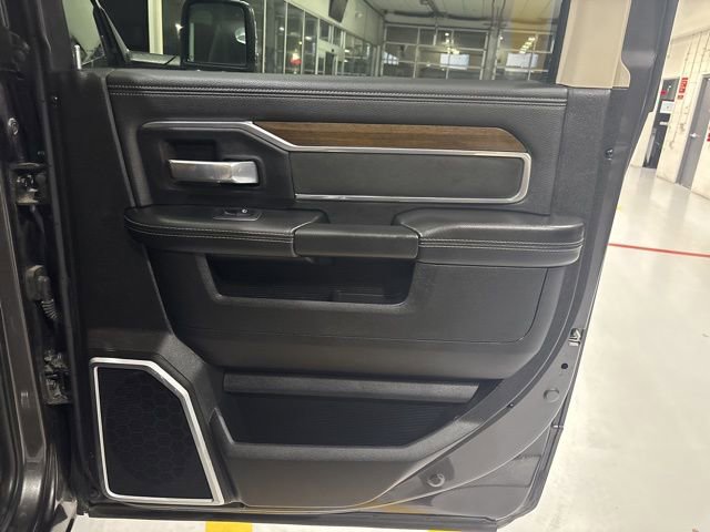Used 2024 RAM 2500 Laramie image 26