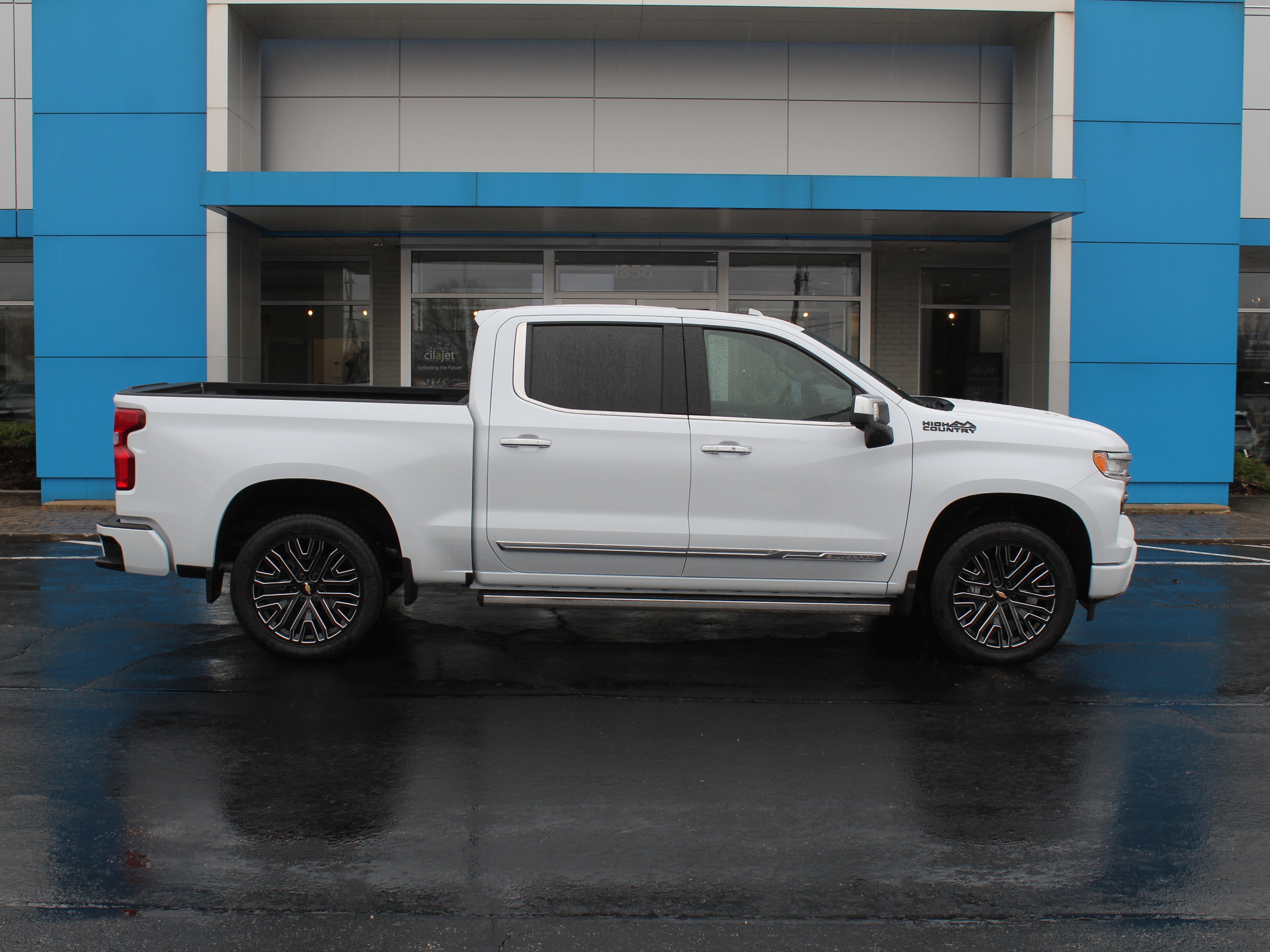 New 2026 Chevrolet Silverado 1500 High Country image 3