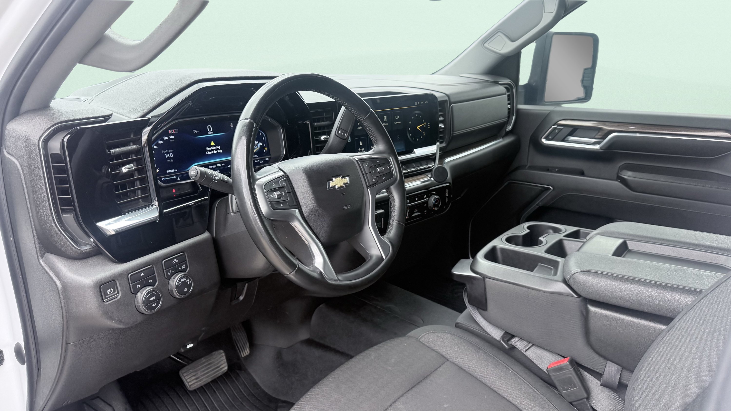 Used 2024 Chevrolet Silverado 2500 LT AWD/4WD image 30