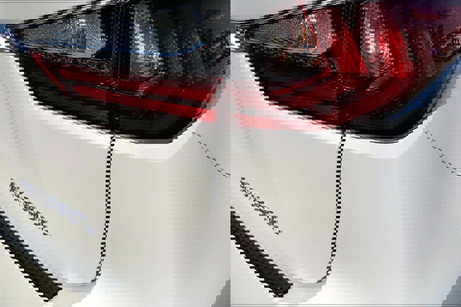 Used 2022 Lexus RX 350L FWD w/ Premium Package image 30