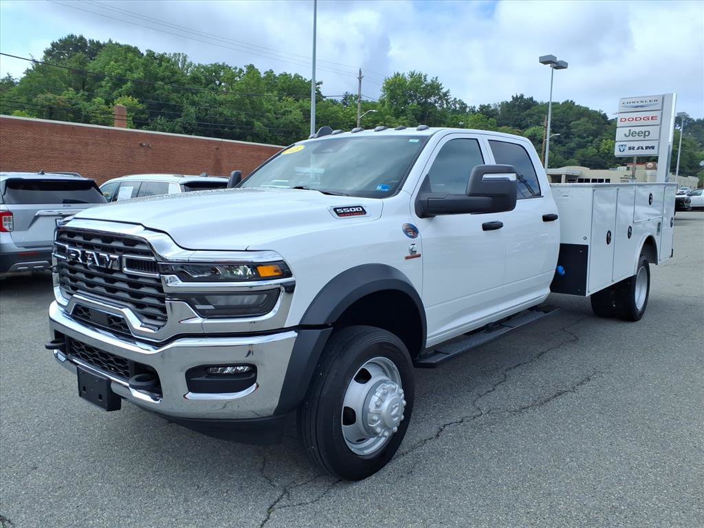 Used 2025 RAM 5500 Tradesman AWD/4WD image 8