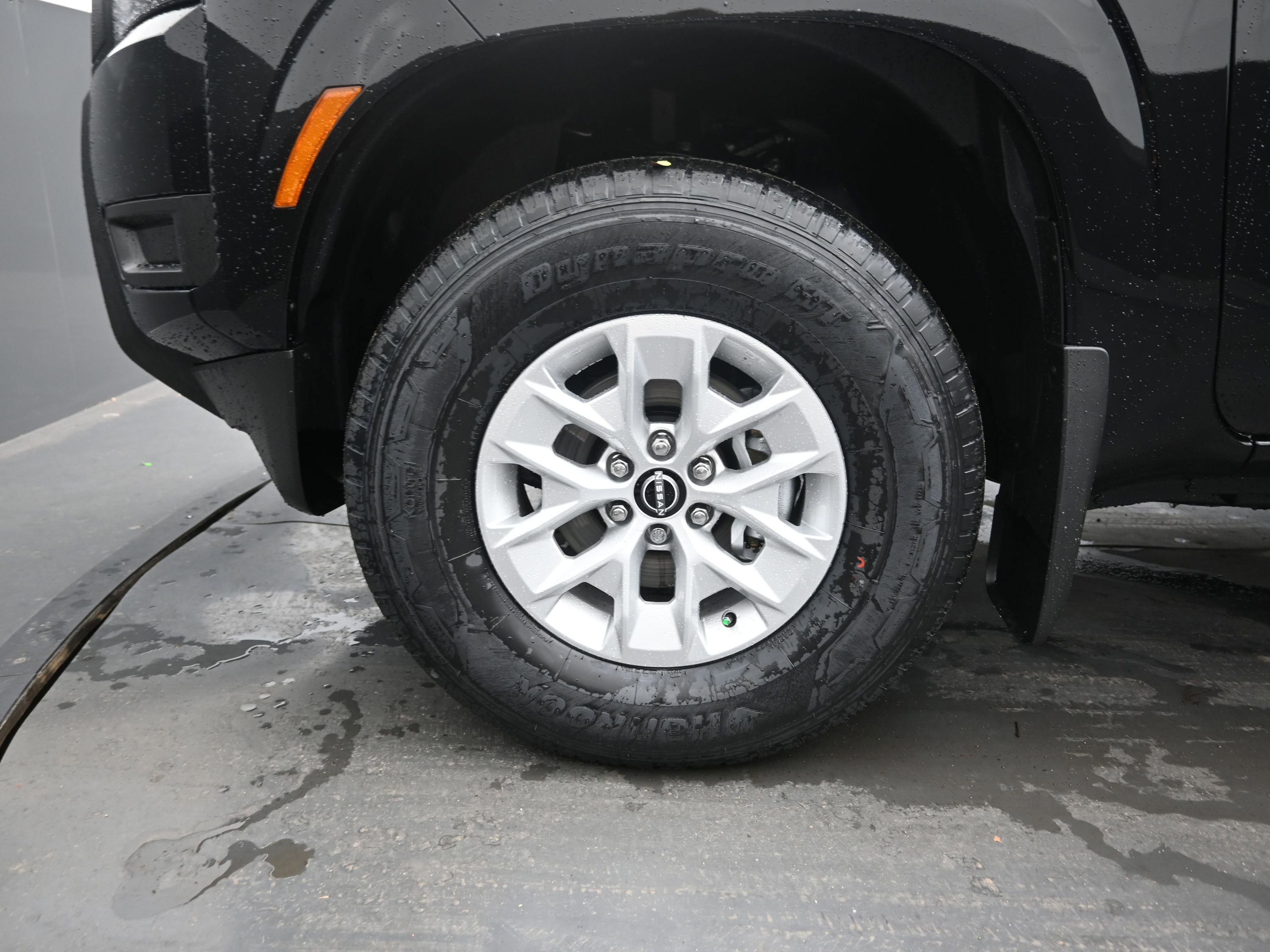 New 2026 Nissan Frontier S w/ Tow Package image 9