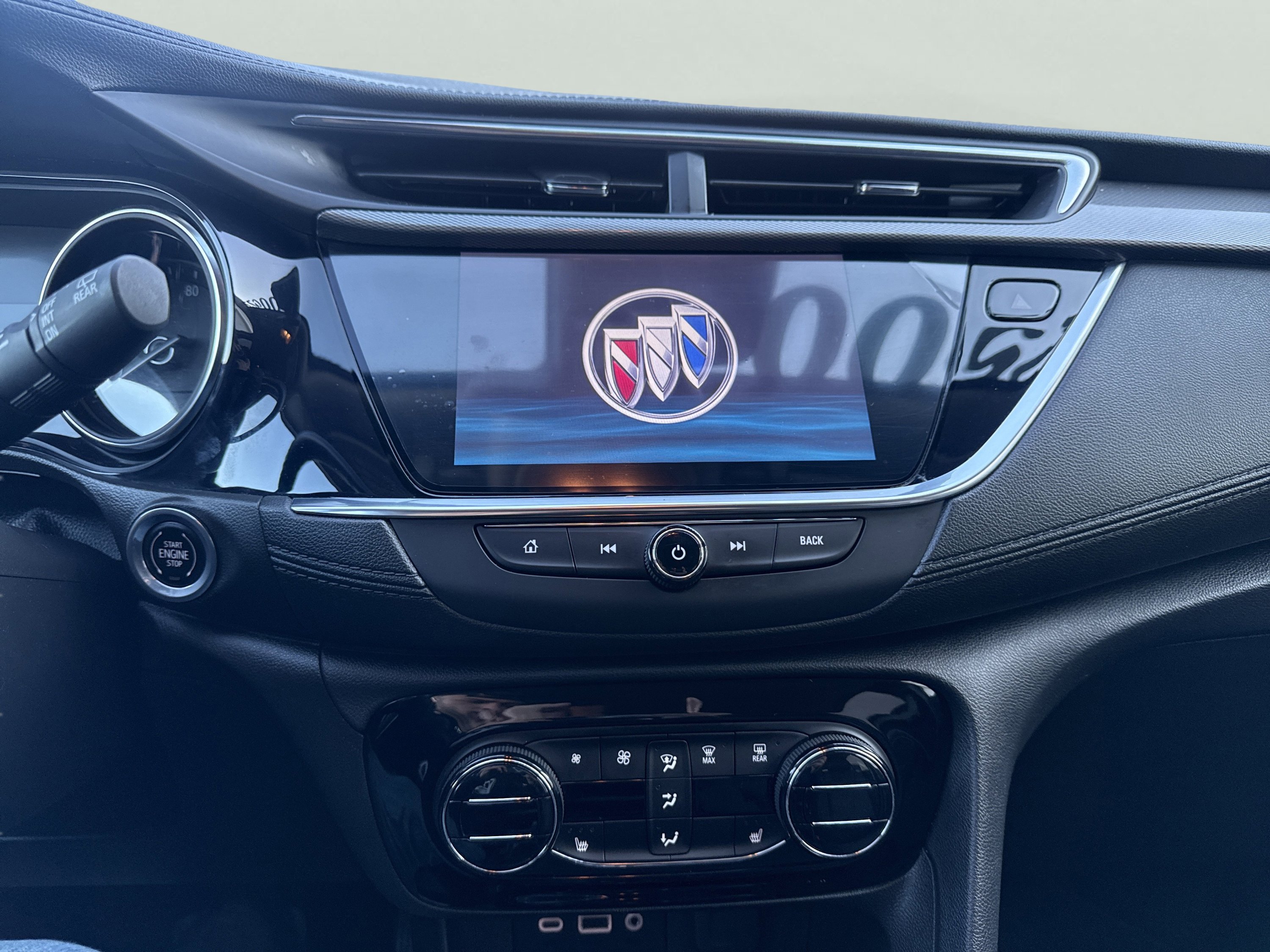 Used 2023 Buick Encore GX Select w/ Sport Touring Package image 19