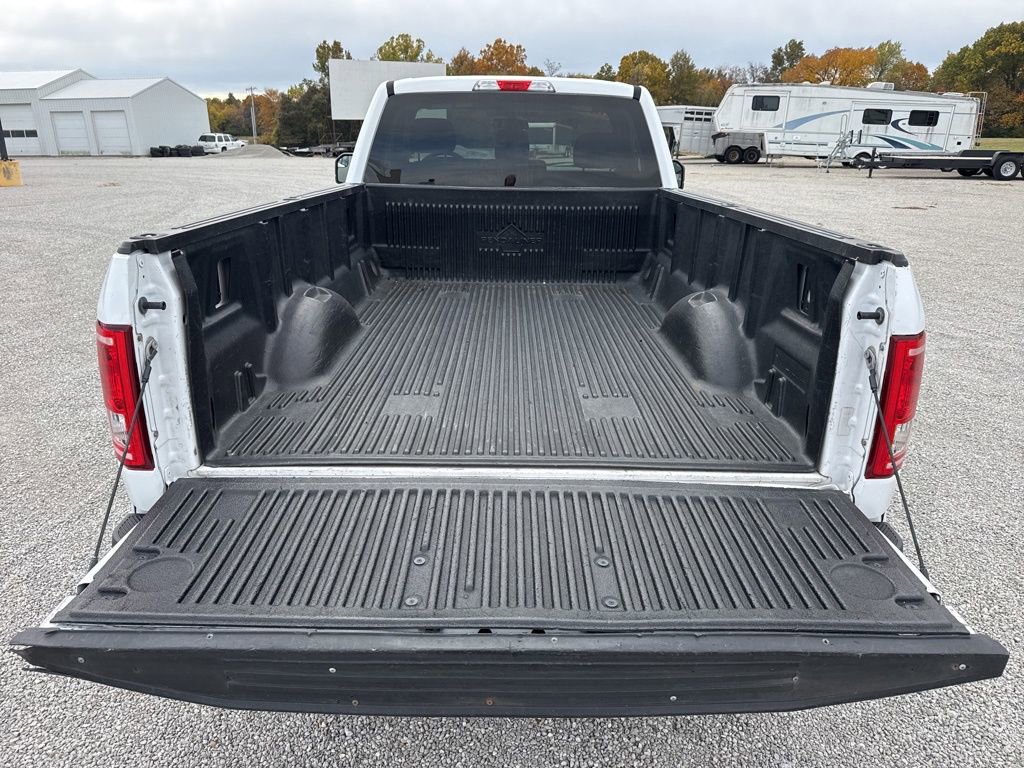 Used 2016 Ford F150 XL w/ Equipment Group 101A Mid RWD image 12
