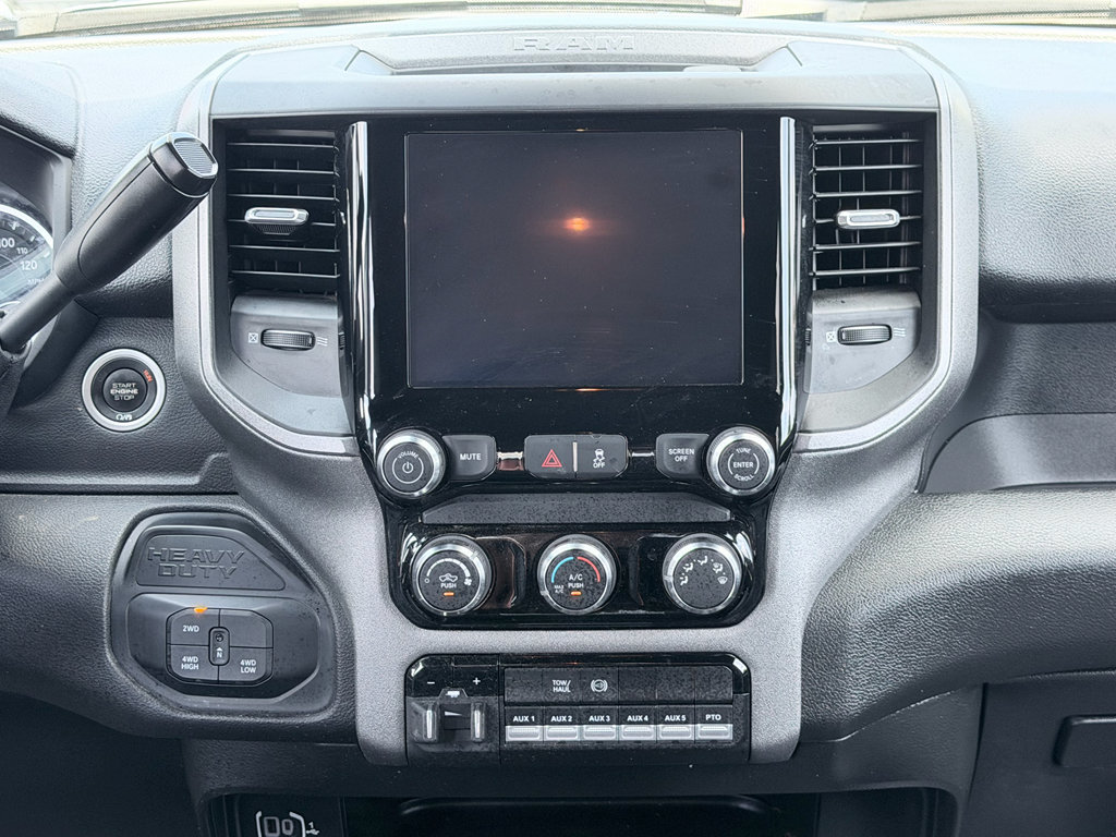 Used 2025 RAM 3500 Tradesman AWD/4WD image 19