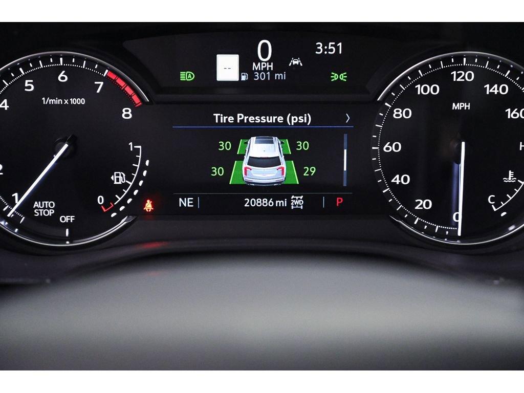 Certified 2025 Cadillac XT6 Premium Luxury image 43