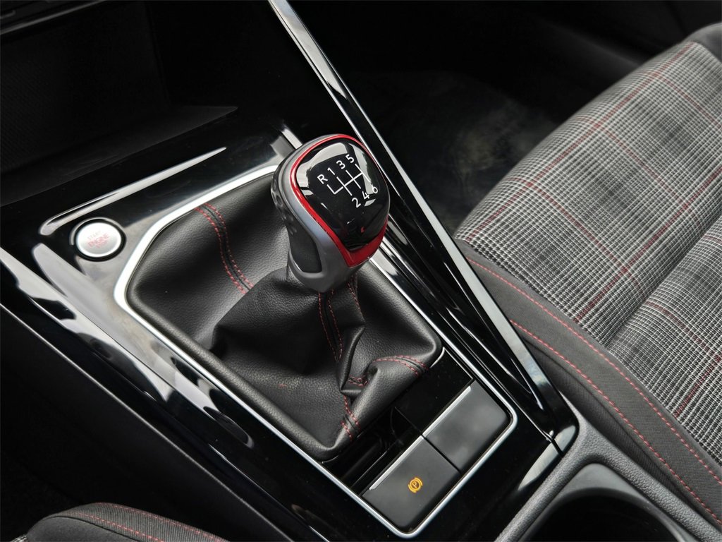 Used 2023 Volkswagen GTI SE image 21