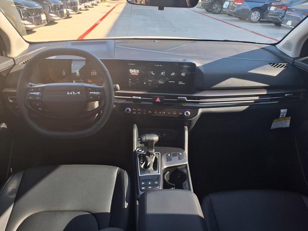 New 2026 Kia Sportage EX w/ EX Panorama Roof Package image 3