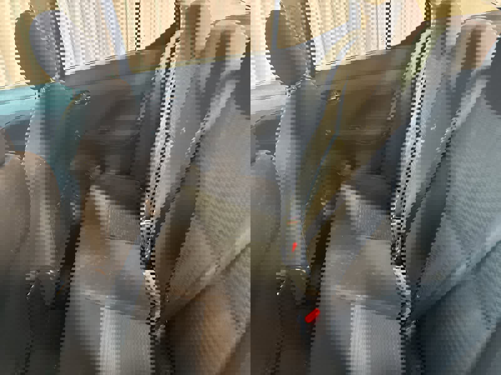 Used 2021 Nissan Versa SV image 17