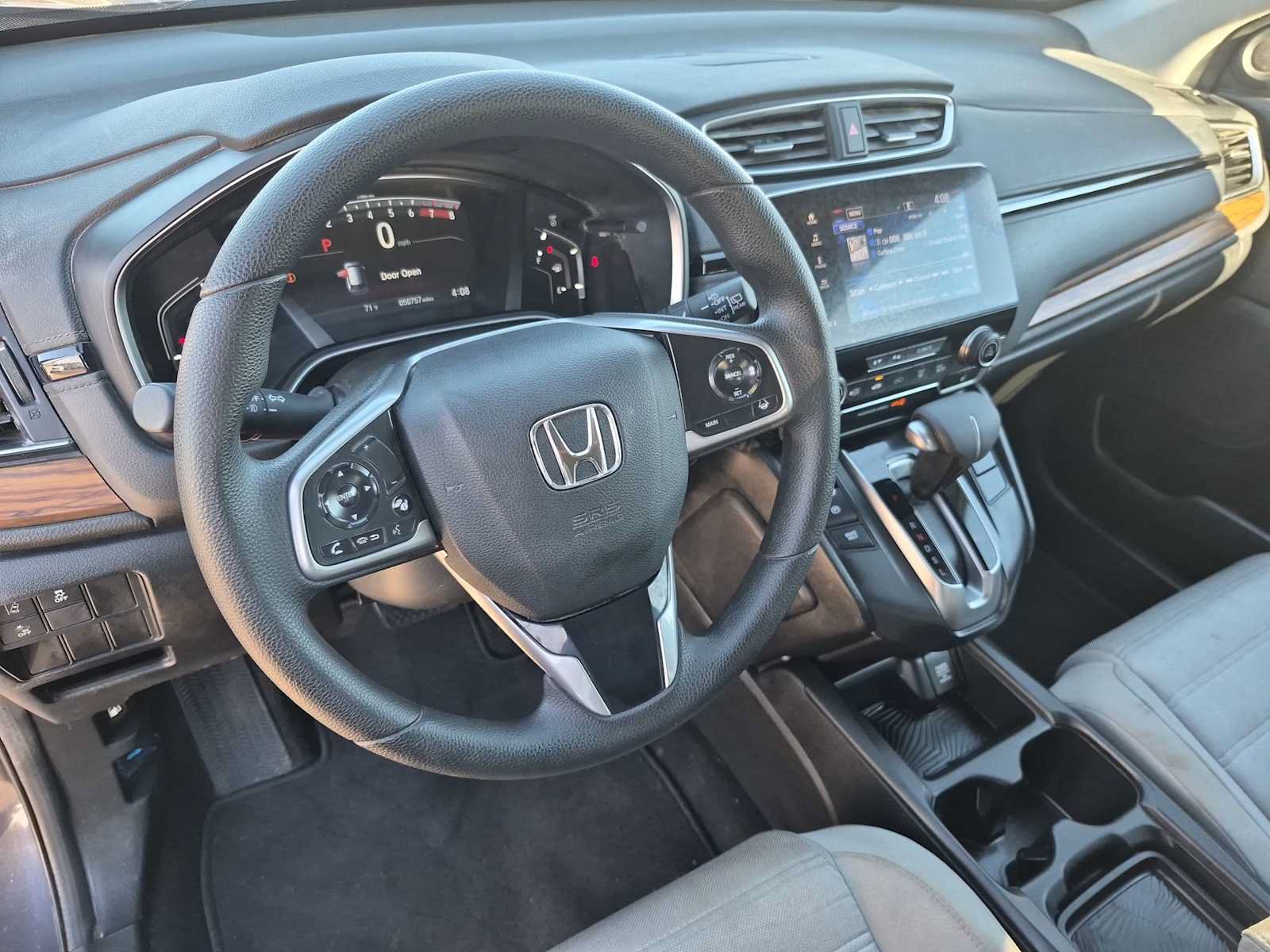 Used 2019 Honda CR-V EX image 2