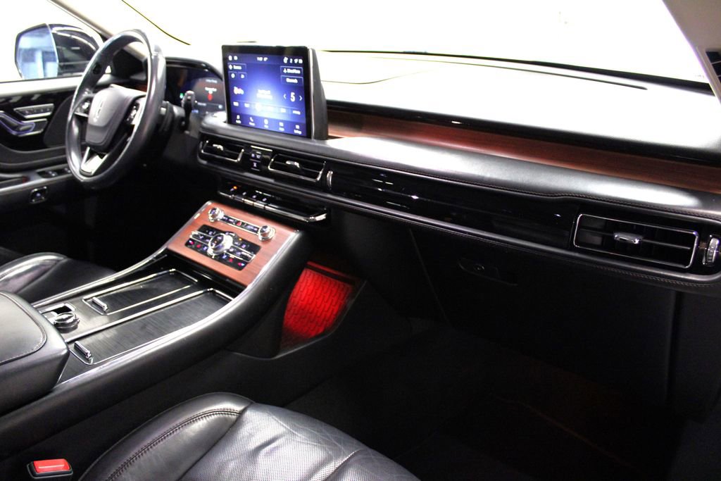 Used 2021 Lincoln Aviator Reserve w/ Equipment Group 201A image 35