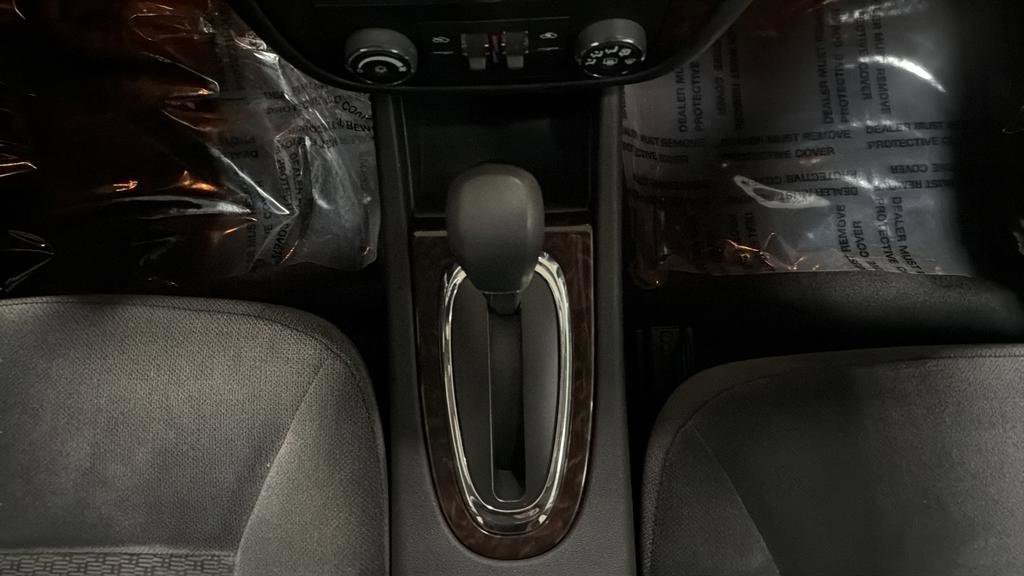 Used 2016 Chevrolet Impala LT image 17