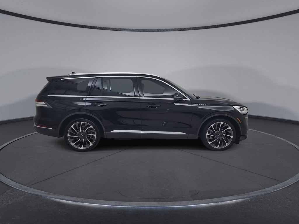 Used 2020 Lincoln Aviator Reserve w/ Equipment Group 202A AWD/4WD image 17