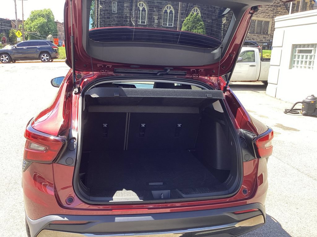 Used 2024 Chevrolet Trax ACTIV FWD image 10